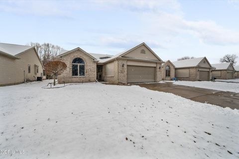Tiny photo for 7063 Nightingale Drive, Holland, OH 43528 (MLS # 10004326)