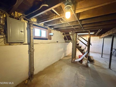 Tiny photo for 3359 N Detroit Avenue, Toledo, OH 43610 (MLS # 10005181)