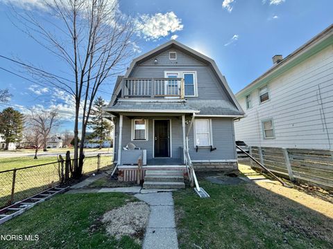 Tiny photo for 3359 N Detroit Avenue, Toledo, OH 43610 (MLS # 10005181)