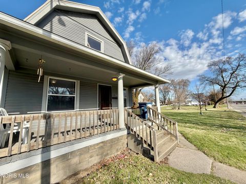 Tiny photo for 3359 N Detroit Avenue, Toledo, OH 43610 (MLS # 10005181)