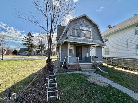 Tiny photo for 3359 N Detroit Avenue, Toledo, OH 43610 (MLS # 10005181)