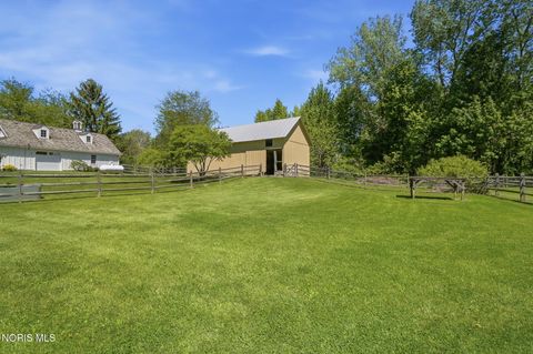 Tiny photo for 8201 Heller Road, Whitehouse, OH 43571 (MLS # 10007796)