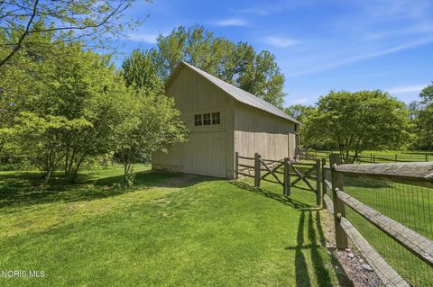 Tiny photo for 8201 Heller Road, Whitehouse, OH 43571 (MLS # 10007796)