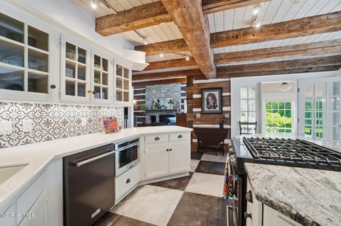 Tiny photo for 8201 Heller Road, Whitehouse, OH 43571 (MLS # 10007796)