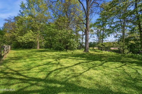 Tiny photo for 8201 Heller Road, Whitehouse, OH 43571 (MLS # 10007796)