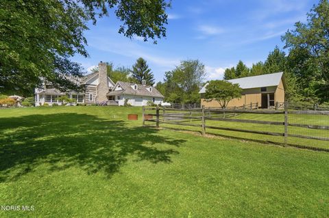 Tiny photo for 8201 Heller Road, Whitehouse, OH 43571 (MLS # 10007796)