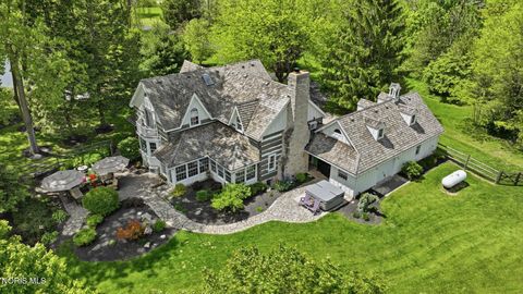 Tiny photo for 8201 Heller Road, Whitehouse, OH 43571 (MLS # 10007796)