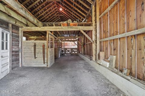 Tiny photo for 8201 Heller Road, Whitehouse, OH 43571 (MLS # 10007796)