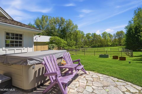 Tiny photo for 8201 Heller Road, Whitehouse, OH 43571 (MLS # 10007796)