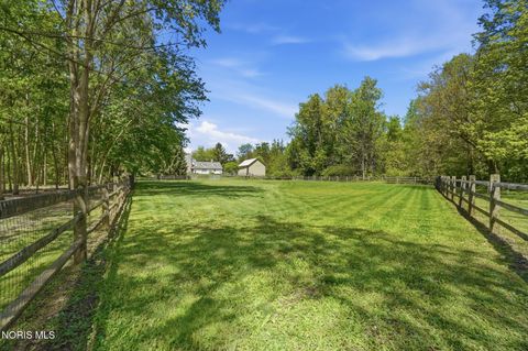 Tiny photo for 8201 Heller Road, Whitehouse, OH 43571 (MLS # 10007796)