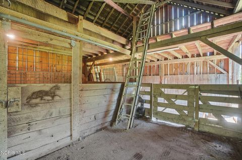 Tiny photo for 8201 Heller Road, Whitehouse, OH 43571 (MLS # 10007796)