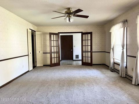 Tiny photo for 309 Alisa Lane, Arlington, OH 45814 (MLS # 10000022)