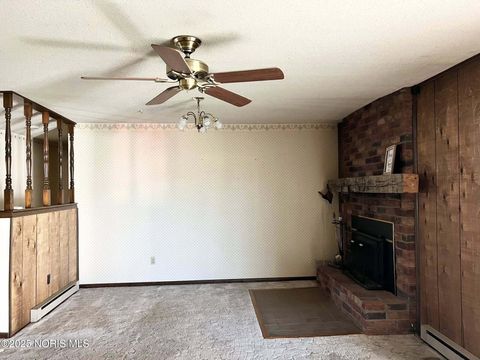 Tiny photo for 309 Alisa Lane, Arlington, OH 45814 (MLS # 10000022)