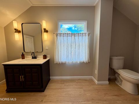 Tiny photo for 4203 Rugby Drive, Toledo, OH 43614 (MLS # 10007609)