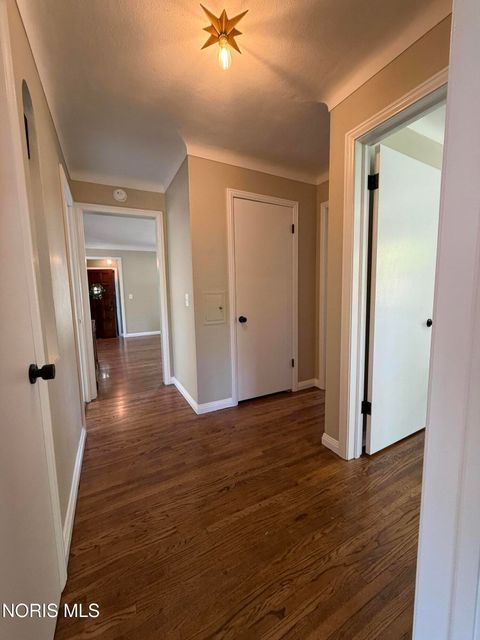 Tiny photo for 4203 Rugby Drive, Toledo, OH 43614 (MLS # 10007609)