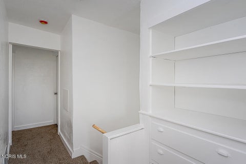 Tiny photo for 208 South Avenue, Toledo, OH 43609 (MLS # 10013589)