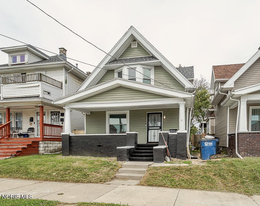 208 South Avenue