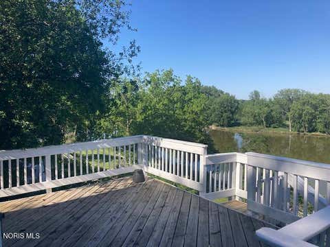 Tiny photo for 210 River Road, Maumee, OH 43537 (MLS # 10008693)