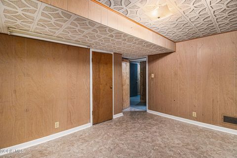 Tiny photo for 3155 Eastmoreland Drive, Oregon, OH 43616 (MLS # 10005019)