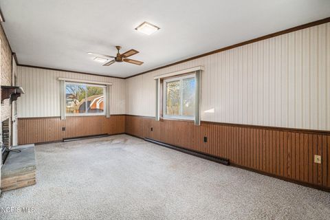 Tiny photo for 3155 Eastmoreland Drive, Oregon, OH 43616 (MLS # 10005019)
