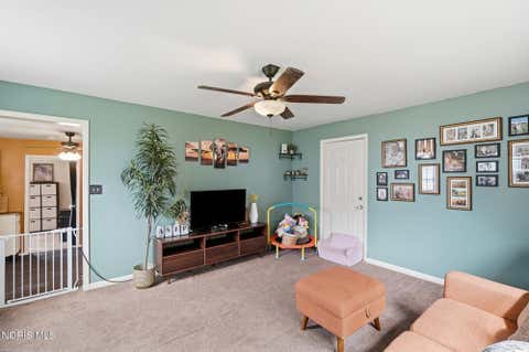 Tiny photo for 4618 Douglas Road, Toledo, OH 43613 (MLS # 10012054)