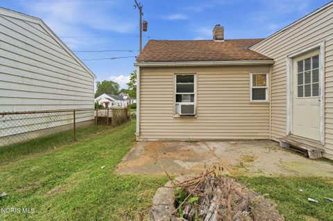Tiny photo for 4618 Douglas Road, Toledo, OH 43613 (MLS # 10012054)