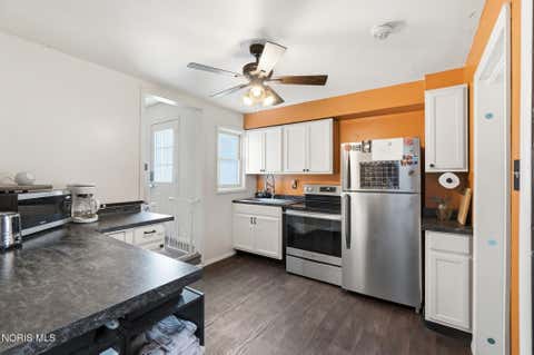 Tiny photo for 4618 Douglas Road, Toledo, OH 43613 (MLS # 10012054)