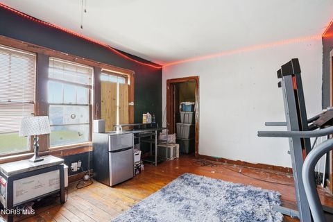 Tiny photo for 565 W Fremont Street, Fostoria, OH 44830 (MLS # 10007052)