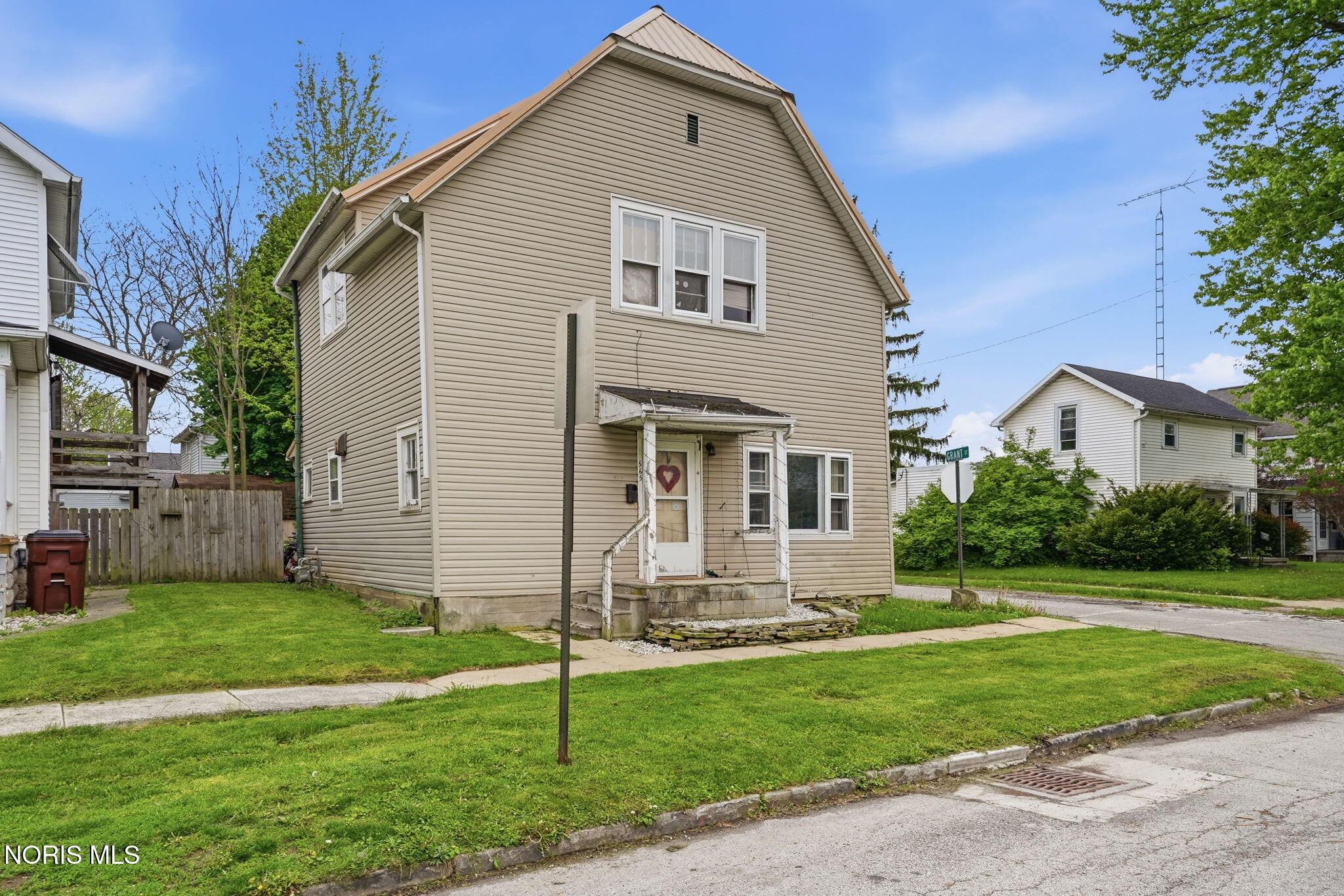 565 W Fremont Street
