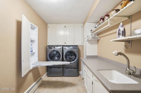 Tiny photo for 414 Edgewood Drive, Wauseon, OH 43567 (MLS # 10006515)