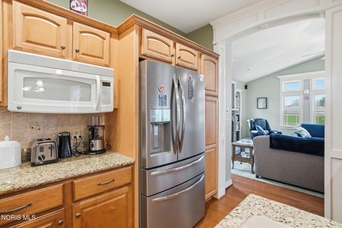 Tiny photo for 414 Edgewood Drive, Wauseon, OH 43567 (MLS # 10006515)