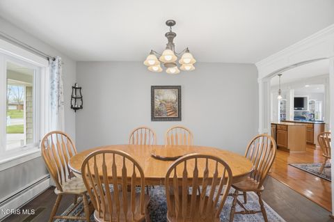 Tiny photo for 414 Edgewood Drive, Wauseon, OH 43567 (MLS # 10006515)