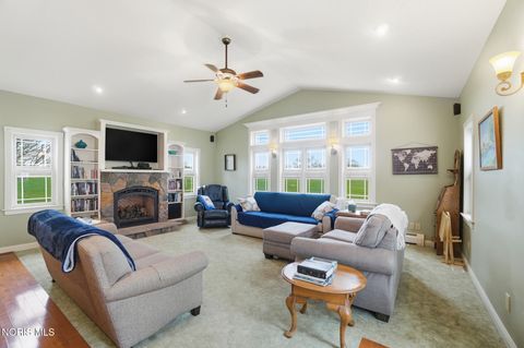 Tiny photo for 414 Edgewood Drive, Wauseon, OH 43567 (MLS # 10006515)