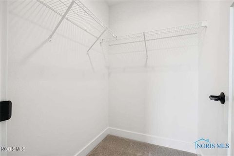 Tiny photo for 999 Stoneleigh Road, Perrysburg, OH 43551 (MLS # 10009346)