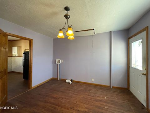 Tiny photo for 716 S Walnut Street, Bryan, OH 43506 (MLS # 10005006)