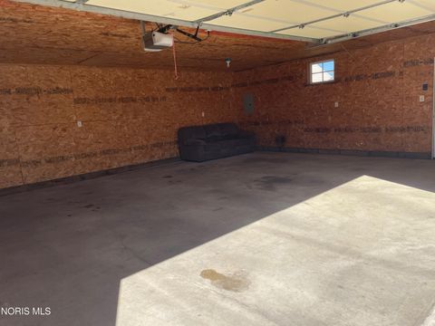 Tiny photo for 716 S Walnut Street, Bryan, OH 43506 (MLS # 10005006)