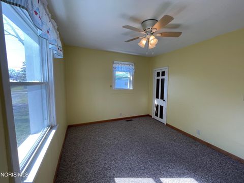 Tiny photo for 716 S Walnut Street, Bryan, OH 43506 (MLS # 10005006)