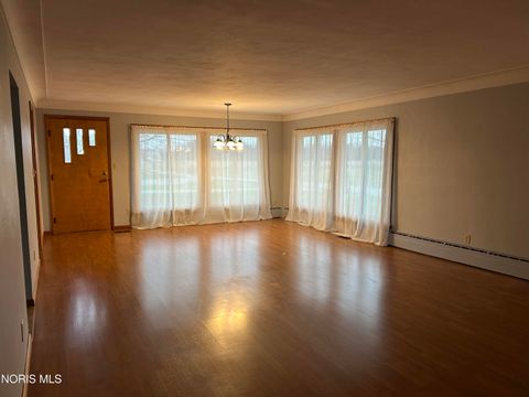 Tiny photo for 1298 County Road T3, Grand Rapids, OH 43522 (MLS # 10006203)