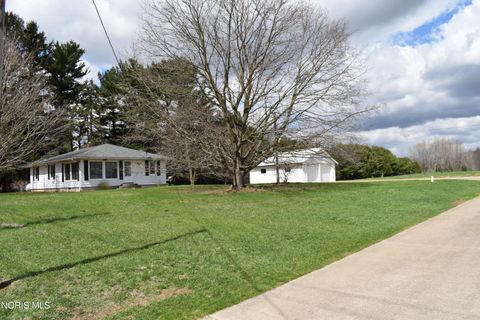 Tiny photo for 1298 County Road T3, Grand Rapids, OH 43522 (MLS # 10006203)