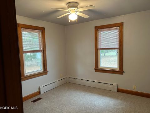 Tiny photo for 1298 County Road T3, Grand Rapids, OH 43522 (MLS # 10006203)