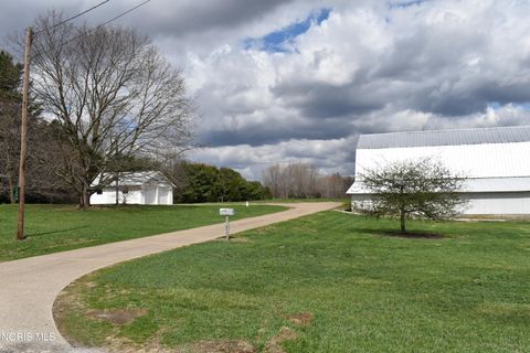 Tiny photo for 1298 County Road T3, Grand Rapids, OH 43522 (MLS # 10006203)