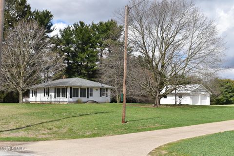 Tiny photo for 1298 County Road T3, Grand Rapids, OH 43522 (MLS # 10006203)