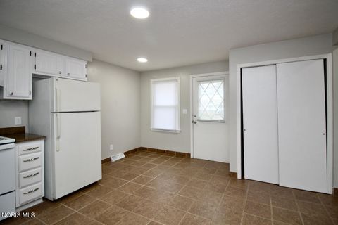 Tiny photo for 2005 Marlow Road, Toledo, OH 43613 (MLS # 10004707)