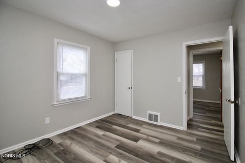 Tiny photo for 2005 Marlow Road, Toledo, OH 43613 (MLS # 10004707)