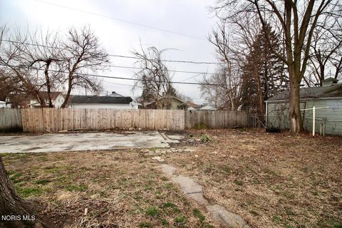 Tiny photo for 2005 Marlow Road, Toledo, OH 43613 (MLS # 10004707)
