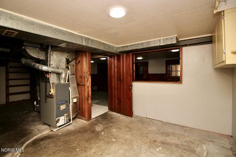 Tiny photo for 2005 Marlow Road, Toledo, OH 43613 (MLS # 10004707)