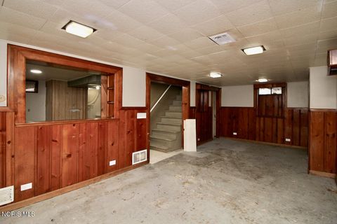 Tiny photo for 2005 Marlow Road, Toledo, OH 43613 (MLS # 10004707)