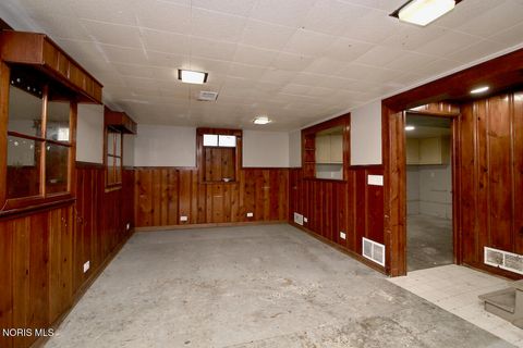 Tiny photo for 2005 Marlow Road, Toledo, OH 43613 (MLS # 10004707)