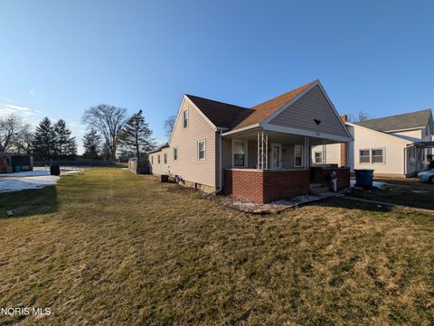 Tiny photo for 542 S Beech Street, Bryan, OH 43506 (MLS # 10004159)