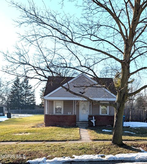 Photo of 542 S Beech Street, Bryan, OH 43506 (MLS # 10004159)